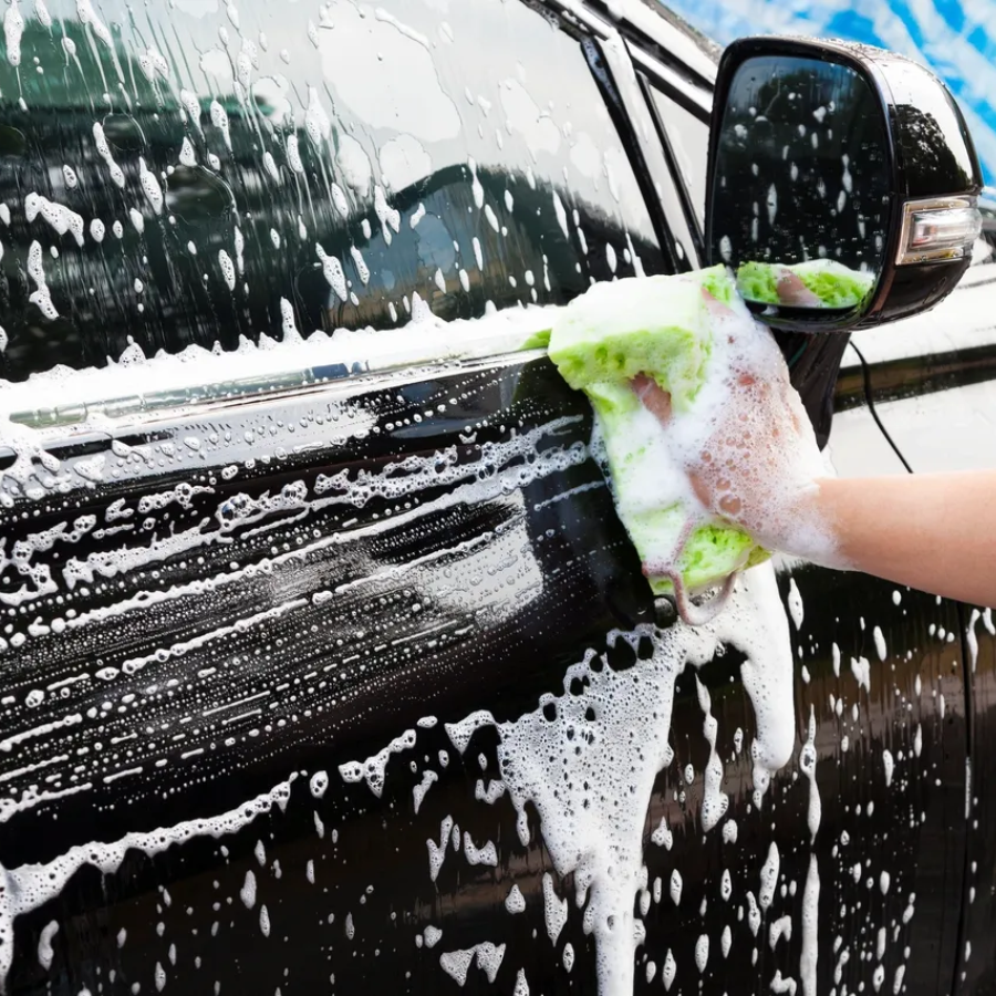 Safe foam pre-soak and hand wash media
